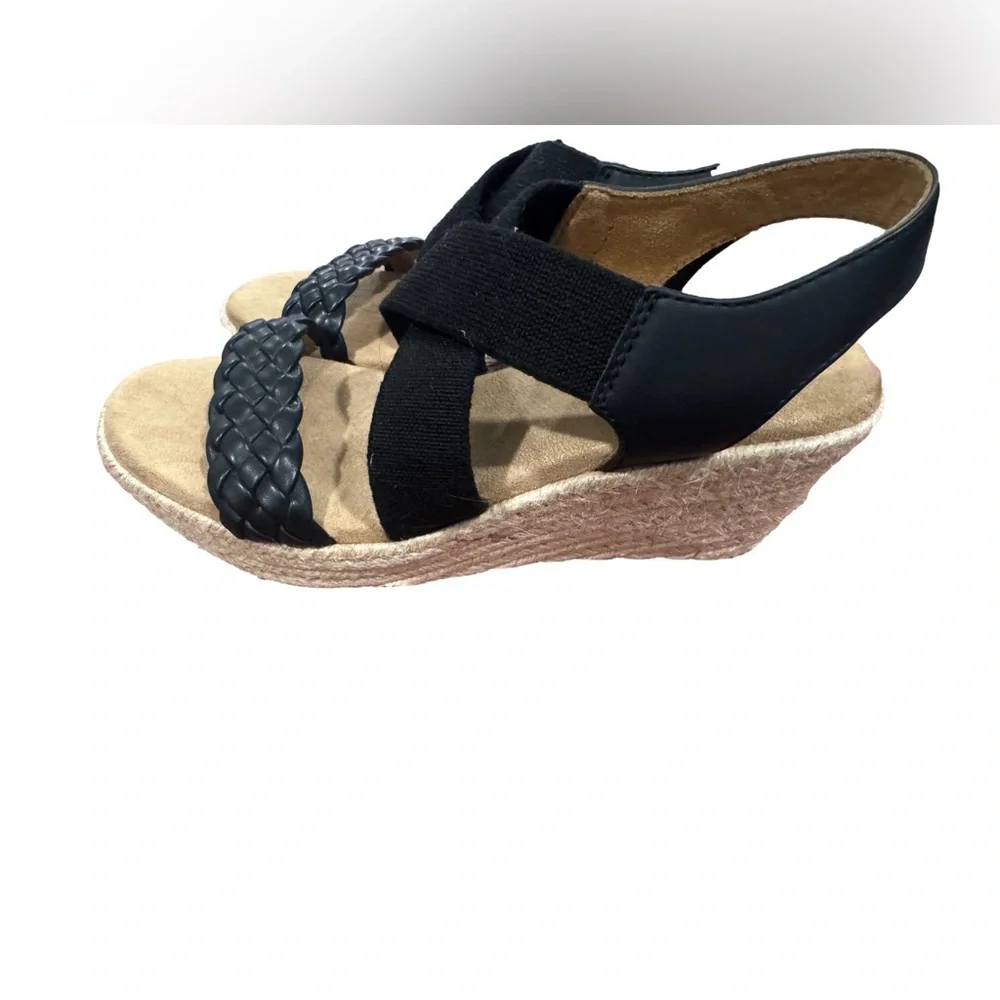 Sonoma Black and Tan Woven Wedge Sandals